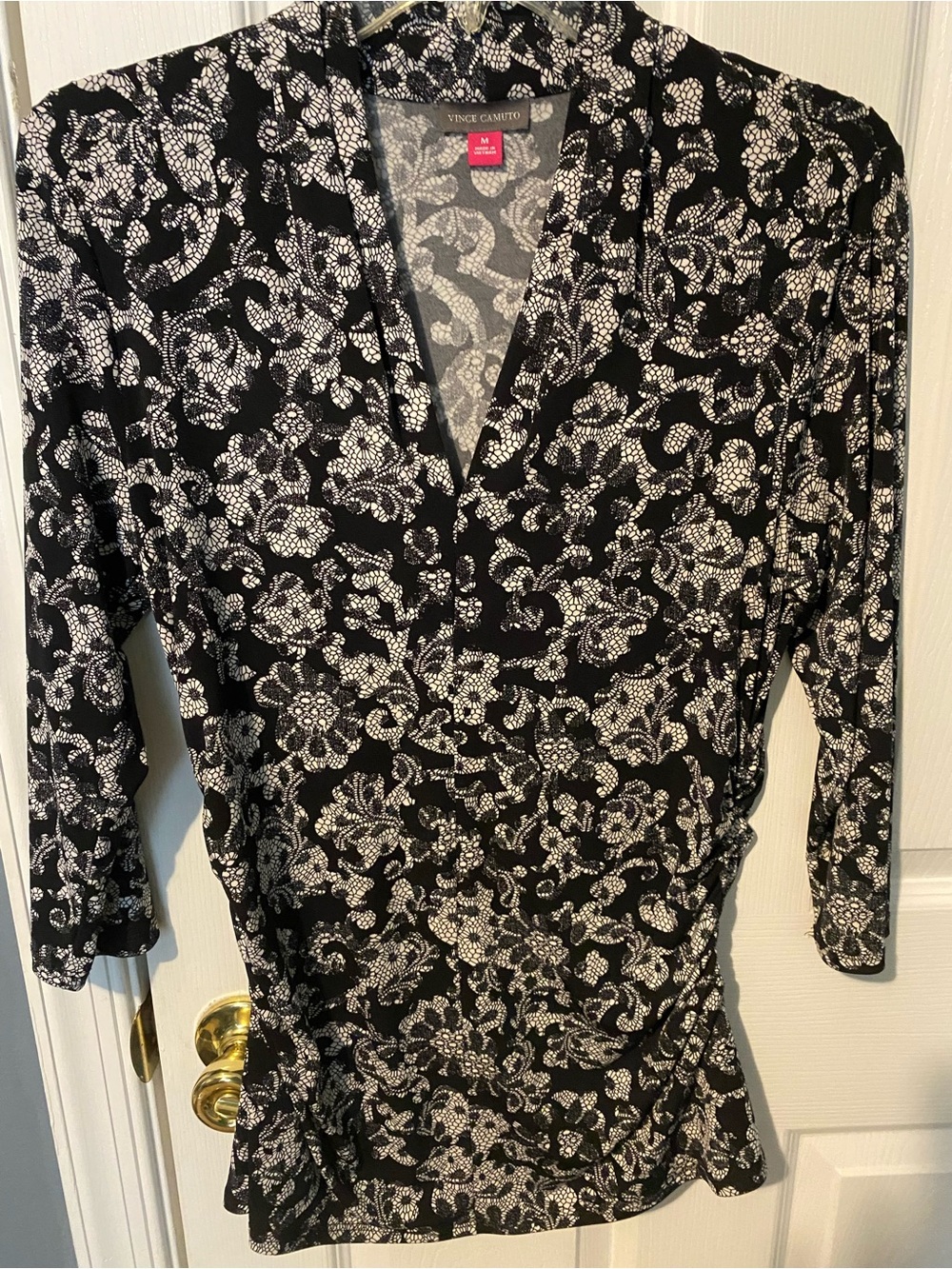 Vince Camuto Black and White Floral Surplice Long Sleeve Top